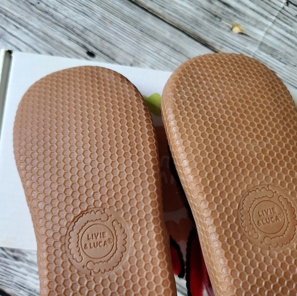 Livie and Luca Metallic Red Ruche Mary Jane Shoes NIB - Picture 7 of 13